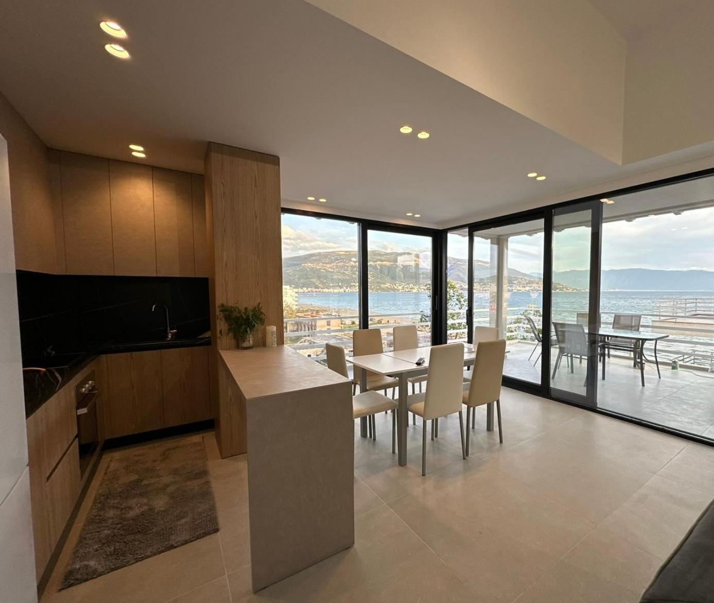 Best View Apartment Влёра Экстерьер фото