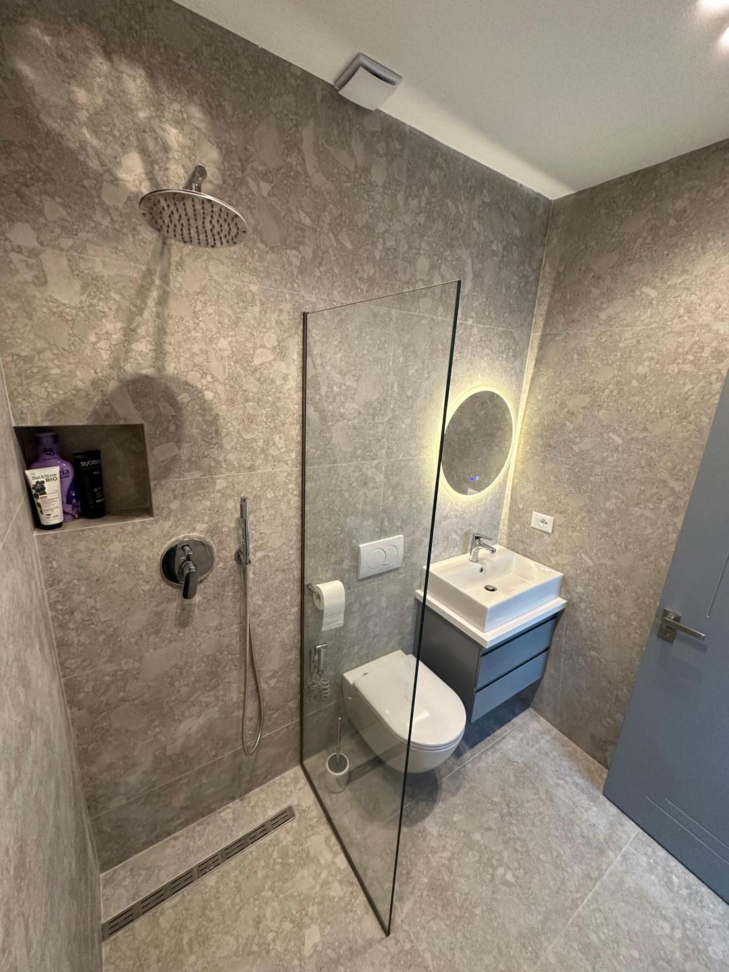 Best View Apartment Влёра Экстерьер фото